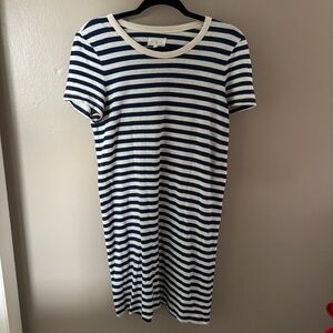 Lou & Grey t-shirt dress
